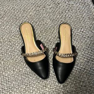 Juicy Couture chain point mules